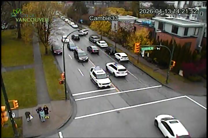 Cambie St & W 33rd Ave - W