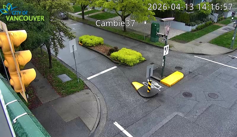 Cambie St & W 37th Ave - W