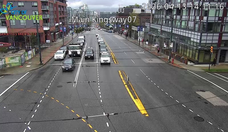 Main St & Kingsway - N