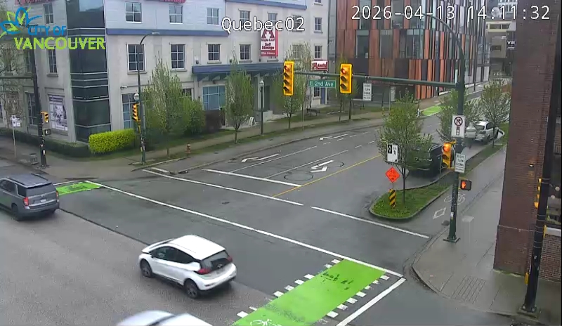 Quebec St & E 2nd Ave - S