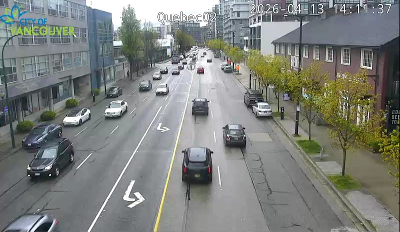 Quebec St & E 2nd Ave - W